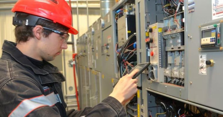 Fast & Affordable Commercial Electrical Panel Installation